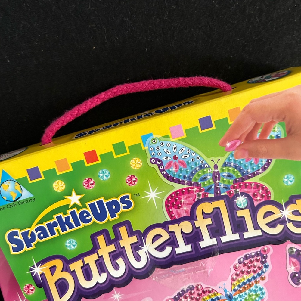 SparkleUps Butterflies, Brand New, Ages 4+ - Picture 4 of 5